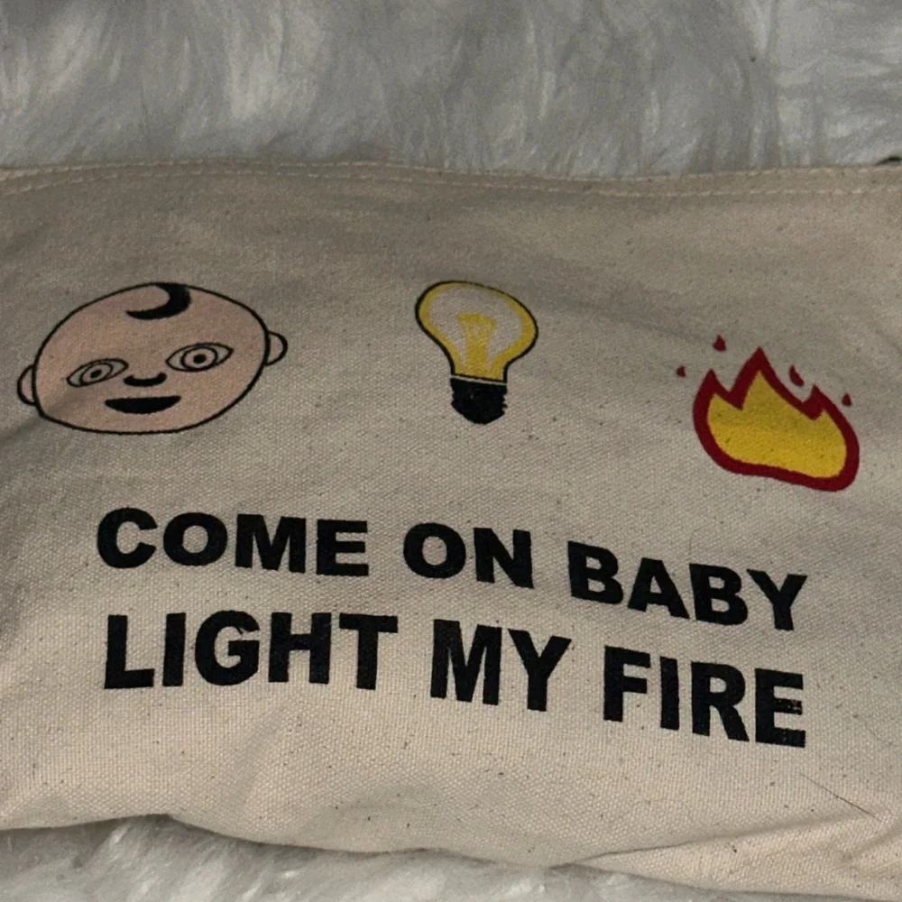 LA Trading Co. Beige Canvas Pouch Funny‎ Emoji Trendy Makeup Pencil Pouch Bag